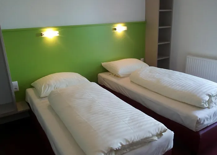 Wirt Im Feld Hotel Steyr