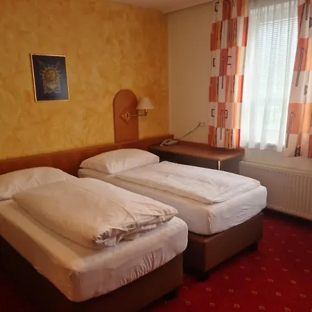 Wirt Im Feld Hotel Steyr