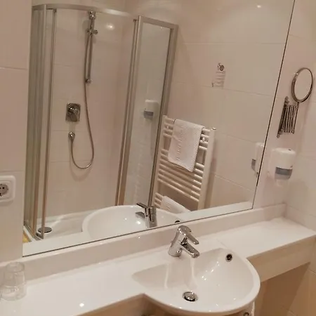 Wirt Im Feld 3* Steyr